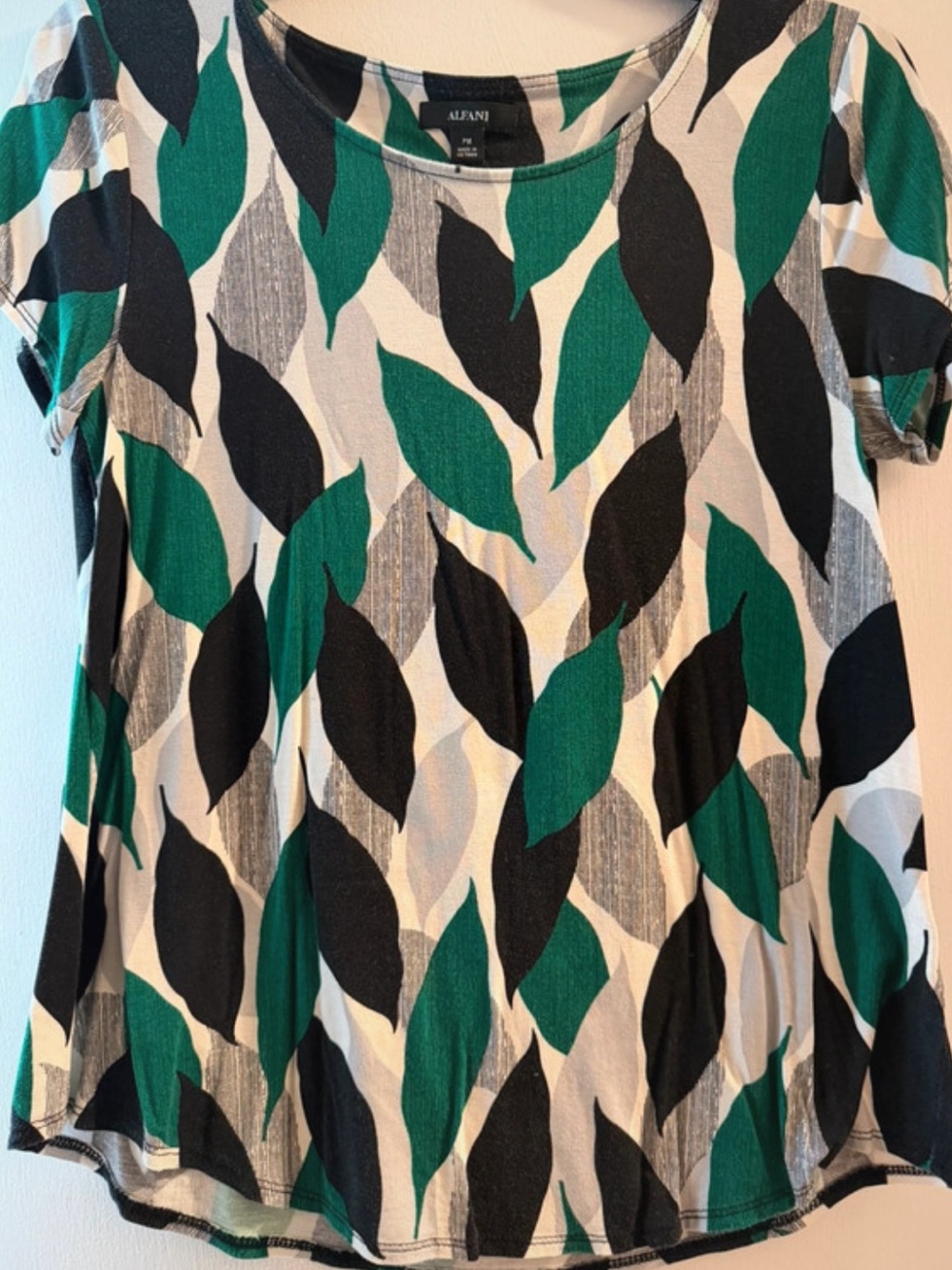 Alfani Green & Black Leaf-Print Women’s Top PM